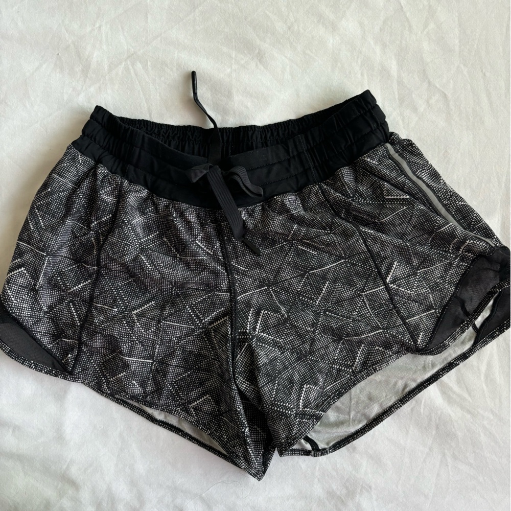 Lululemon hotty hot shorts. Size 4 tall.